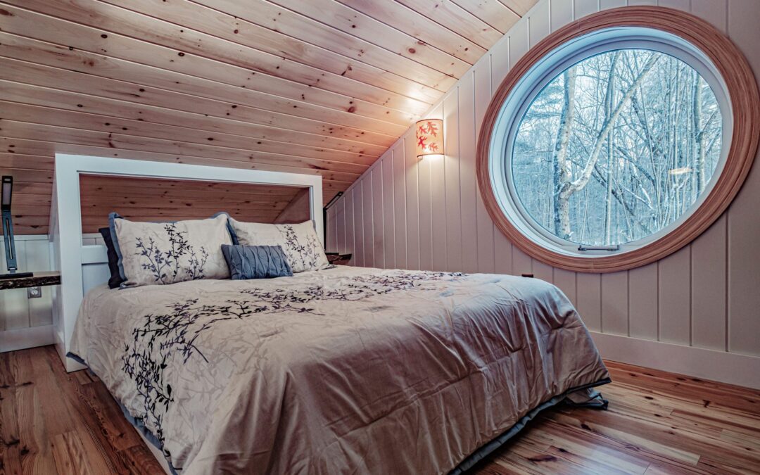Queen Bedroom